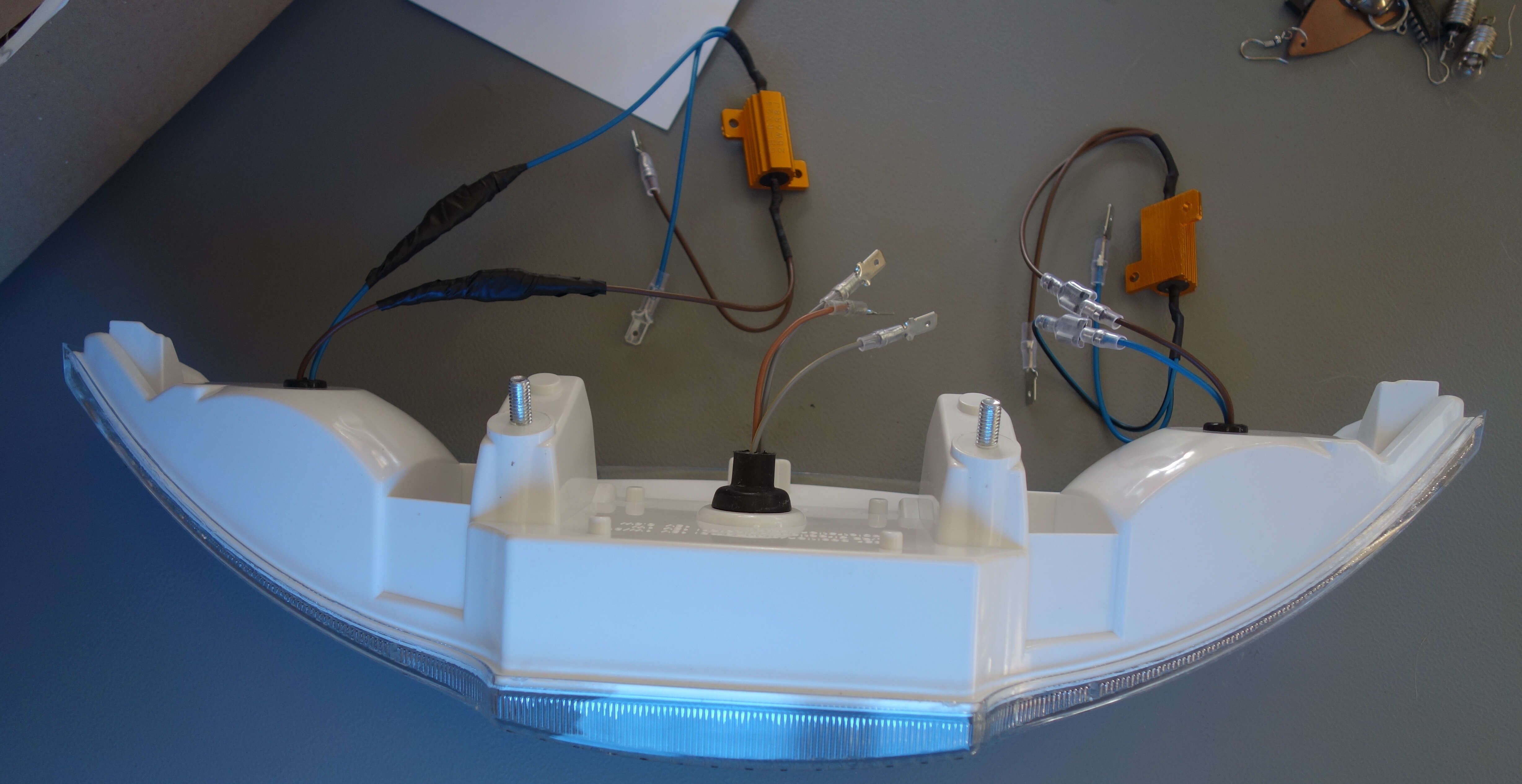 Led tail light