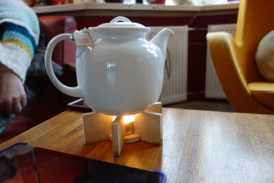 Teapot warmer